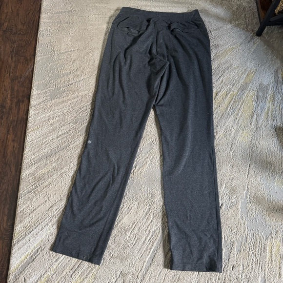 Lululemon Kung Fu gray pull on sweatpants Zipper Pockets Flap Pockets large - Picture 8 of 11